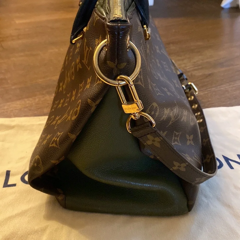 Authentic LOUIS VUITTON Monogram Pallas in rare hunter green - Picture 9 of 13
